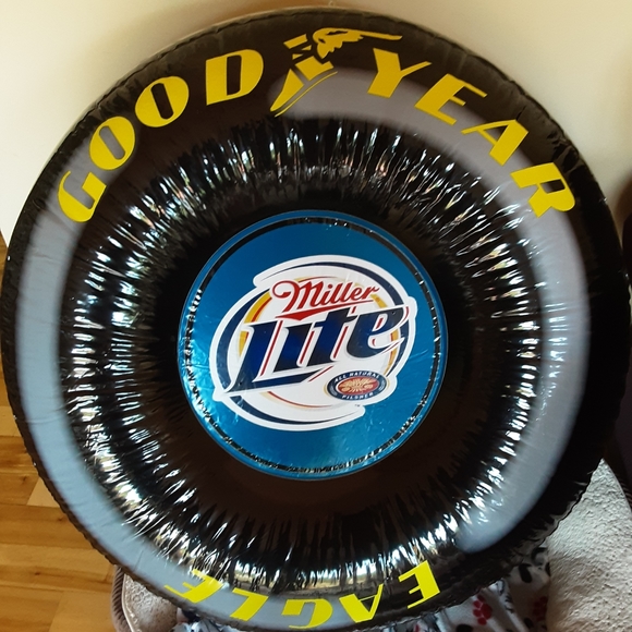 GOODYEAR/MILLER HIGH ADVERTISING INFLATABLE TIRE.  BRAND NEW - Picture 3 of 4